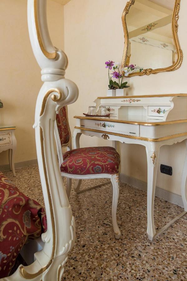 Venice Inn Exteriör bild