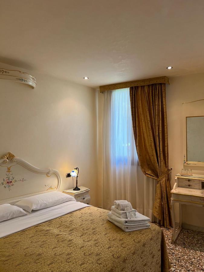 Venice Inn Exteriör bild